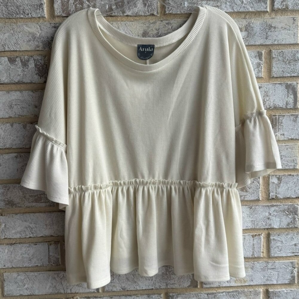 ARULA Cream Ruffle Peplum Short Sleeve Top